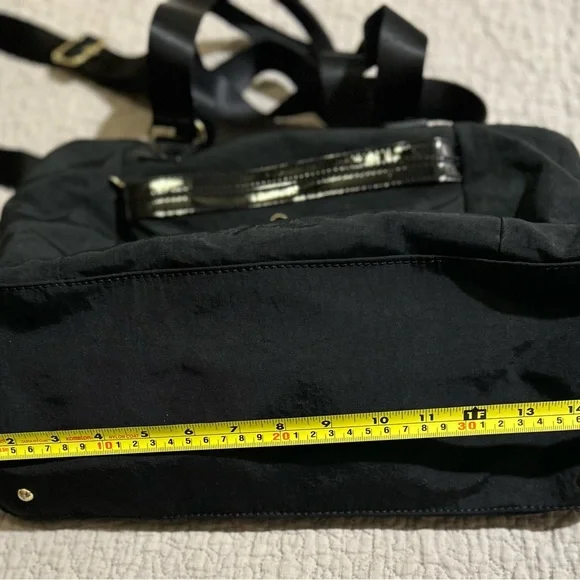 Kipling Black Shoulder Bag with Gold Details - Picture 11 of 12